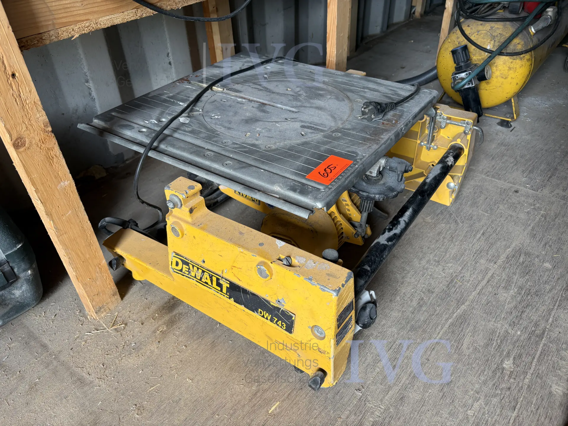 Tischkreissäge DEWALT DW743